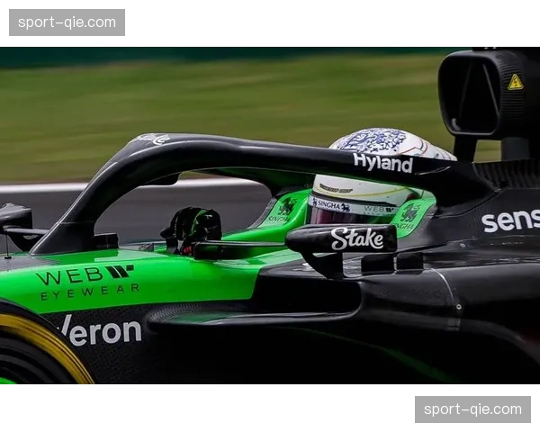 F1澳大利亚站排位赛：周冠宇闯入Q3，职业生涯首获头排发车位