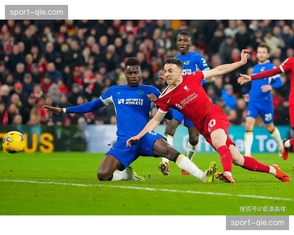 数据报告：英超球队主导欧冠高位压迫强度榜，场均夺回球权次数遥遥领先